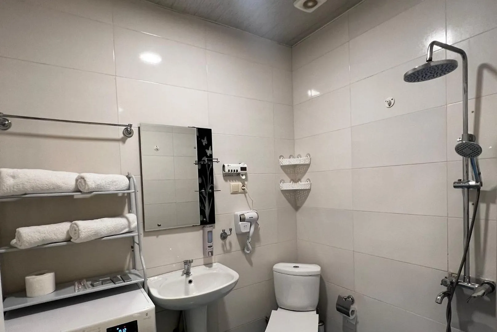 Lägenhet Kate Home Tbilisi